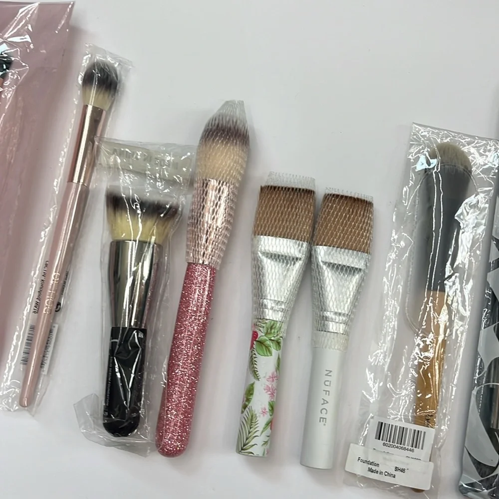Assorted Makeup Brush Set NEW